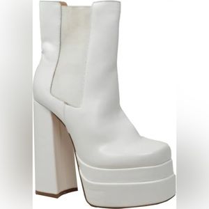 White Chunky Platform Boots Size 8
